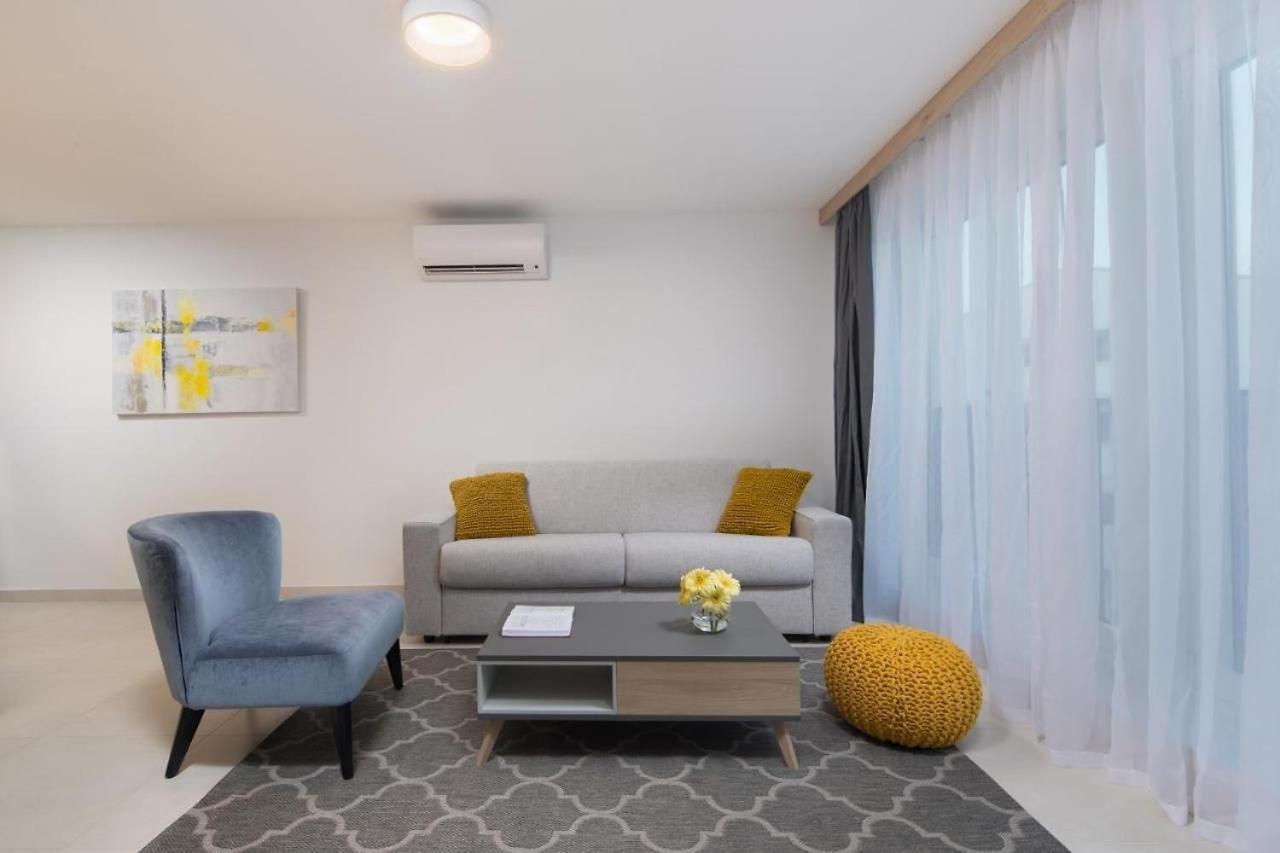 Edra Suite Apartment Umag Exterior foto